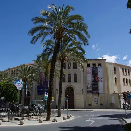 Centrico Apartamento Familiar Con Patio Privado Alicante Buitenkant foto
