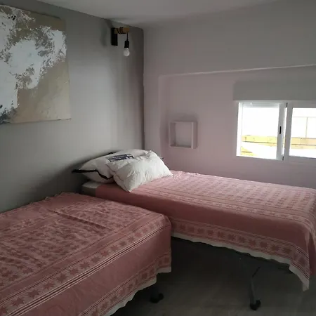 Centrico Apartamento Familiar Con Patio Privado Alicante Buitenkant foto